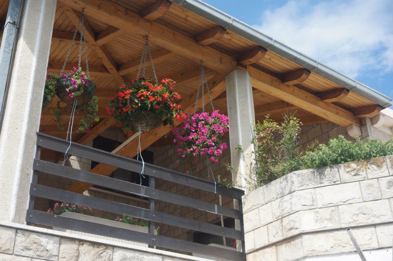טרביניה Apartments Bozic מראה חיצוני תמונה